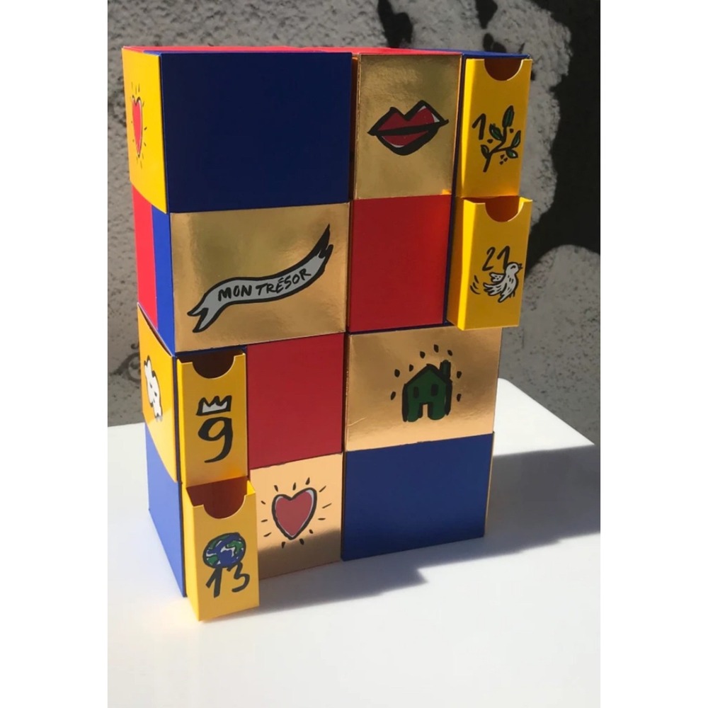 L'OCCITANE Deluxe Luxury Advent Calendar of Constellations 2018 EMPTY (BOX ONLY)